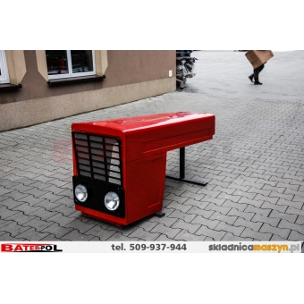 Maska MTZ 82 metalowa cena maski 1390zł bez lamp oraz kratek.Występują kratki z lampami okrągłymi lub kwadratowymi