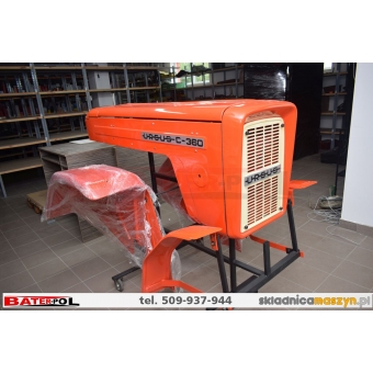 Maska standard lakierowana proszkowo URSUS C-360 CZERWONA